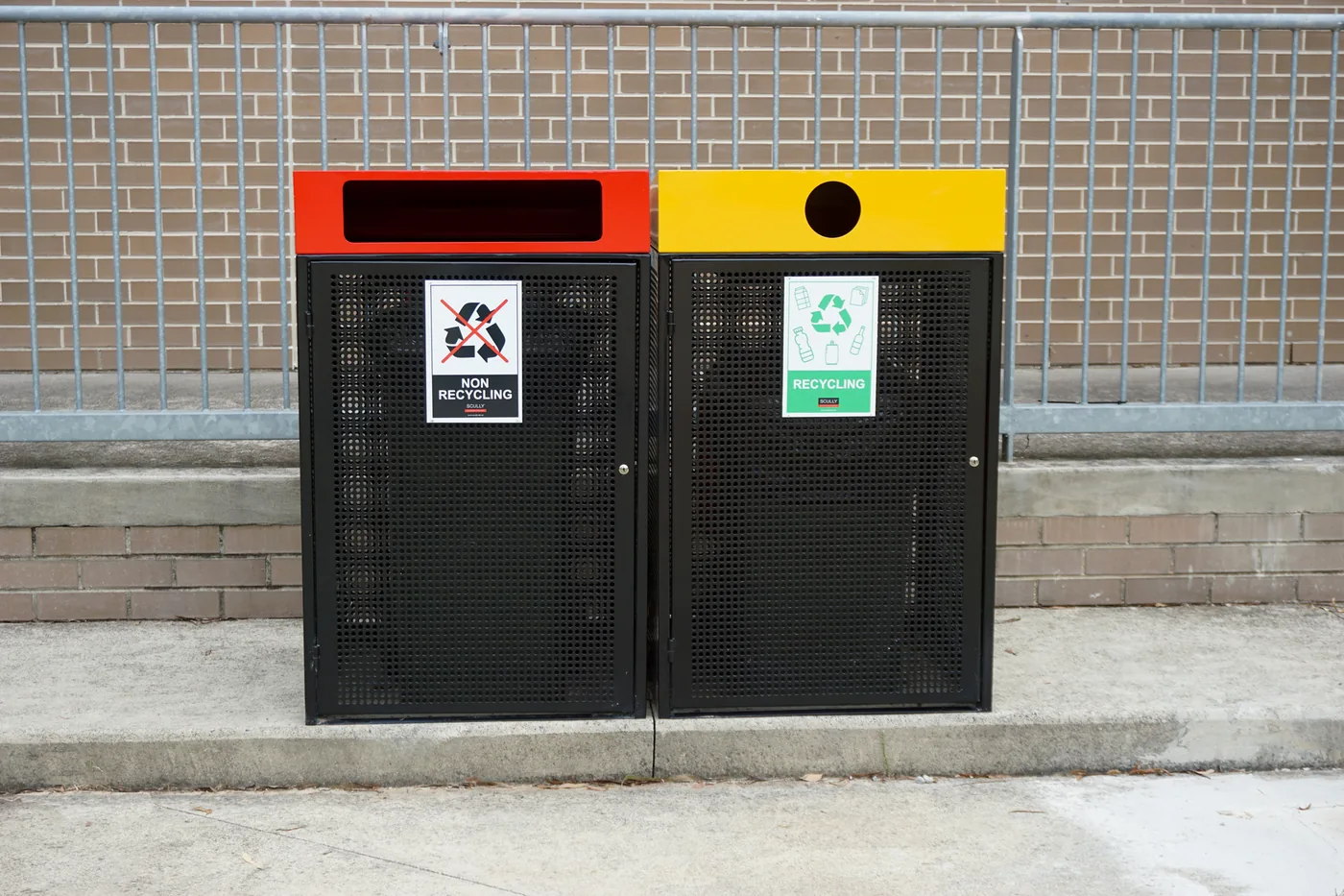 California twin bins with coloured lids