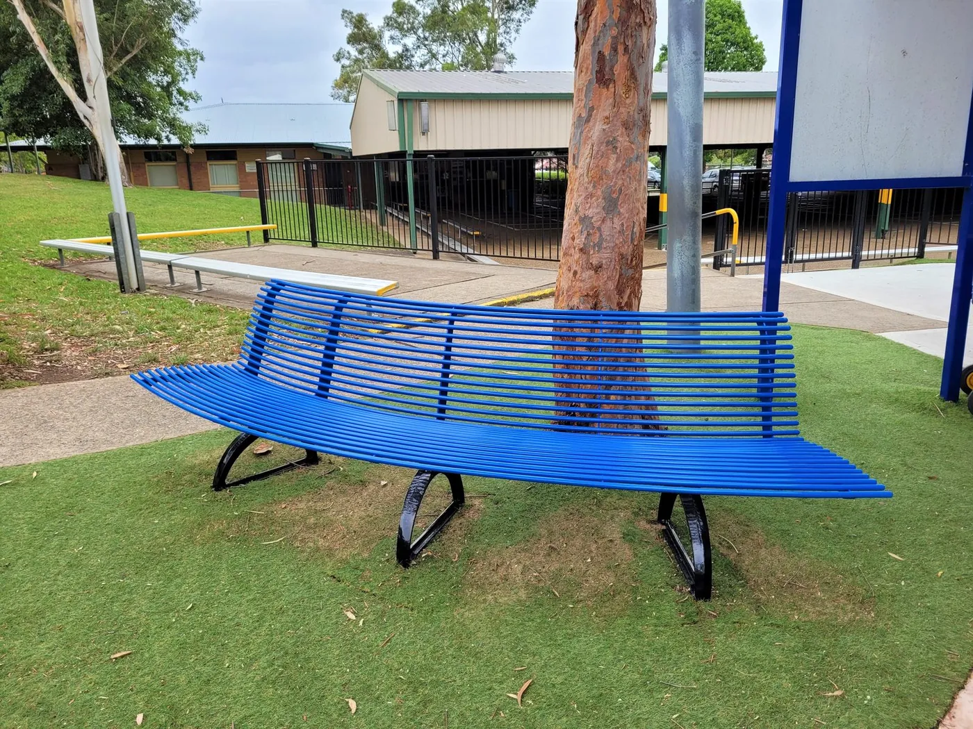 Outdoor Furniture at Metella Road PS